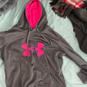 Under Armor XL hoodie sweatshirt. In great condition